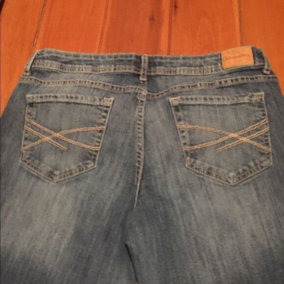 Girls Aeropostale Jean shorts size 13-14 - Picture 6 of 6